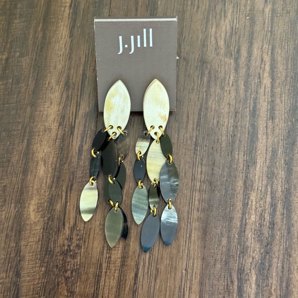 J.jill modern horn cascading earring size 2.5”